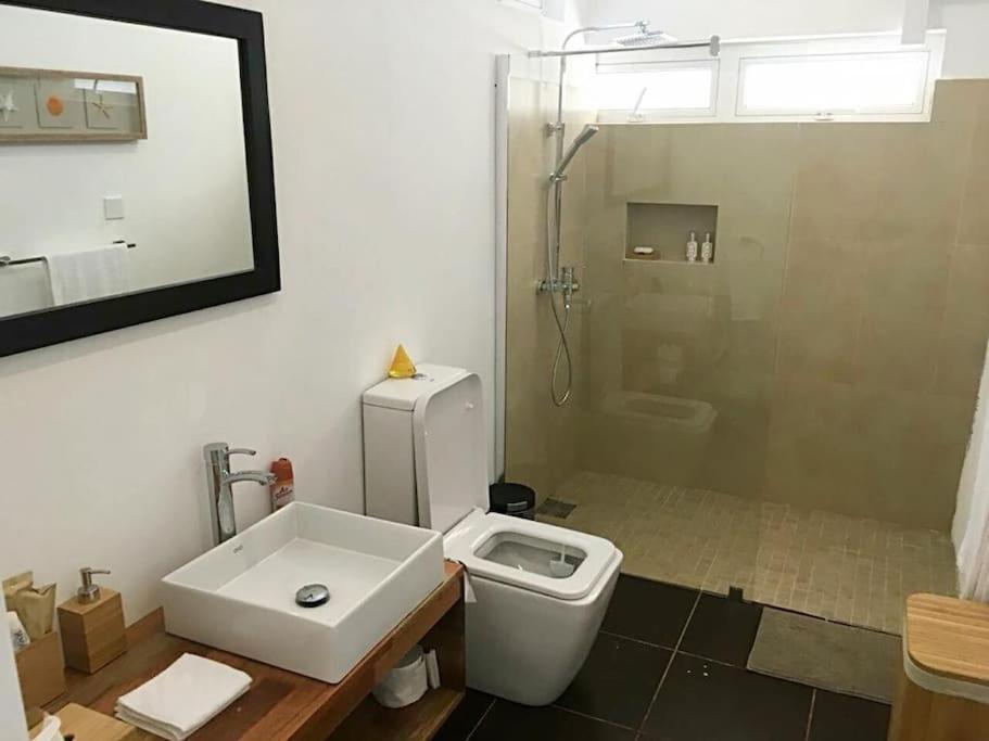 Lovely Two Bedrooms Apartment. Flic en Flac Exterior foto